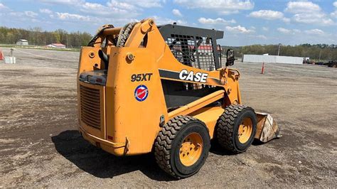 CASE 95XT Skid Steers For Sale 